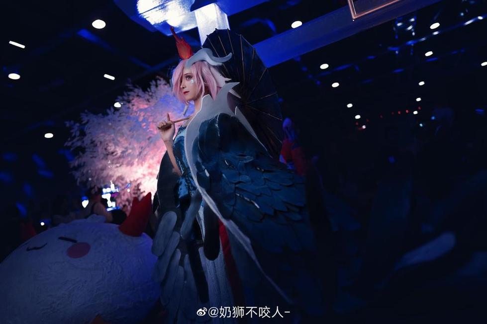 花簇锦绣，奶狮不咬人花嫁cosplay合集，等你来欣赏哦